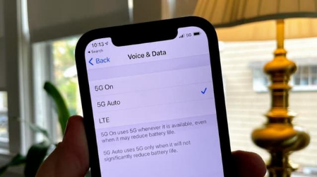 苏尼特右苹果手机维修分享iPhone 12如何打开或关闭5G网络 